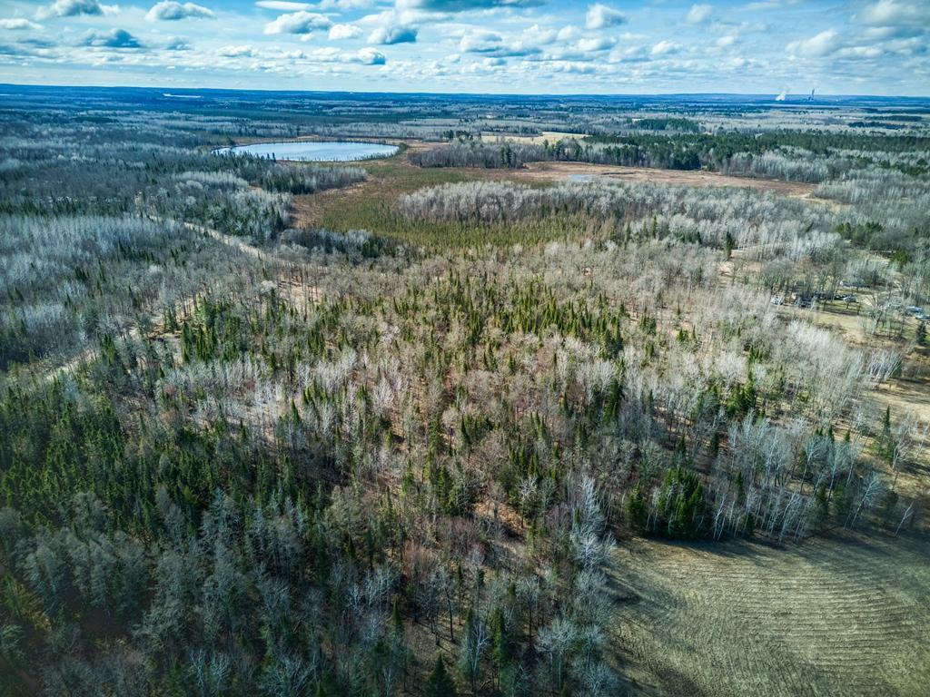 Property Photo: 34780 Freestone Road MN 55744