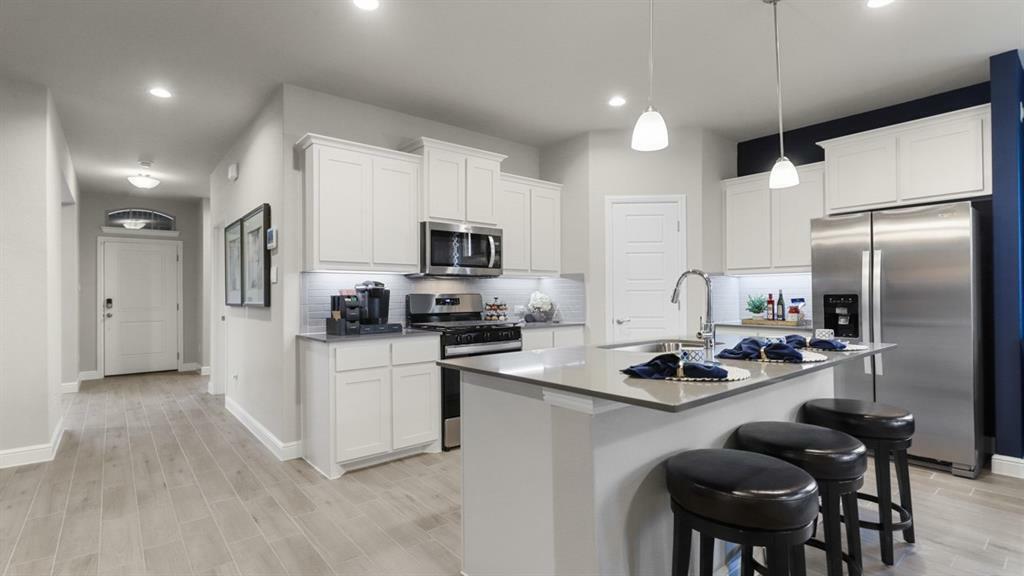 Property Photo: 15152 Green Bluff Drive TX 76008