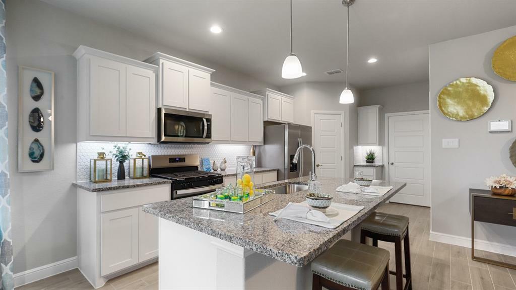 Property Photo: 15148 Green Bluff Drive TX 76008