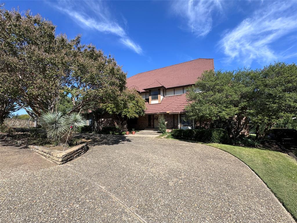 Property Photo: 601 Guadalajara Circle TX 75062