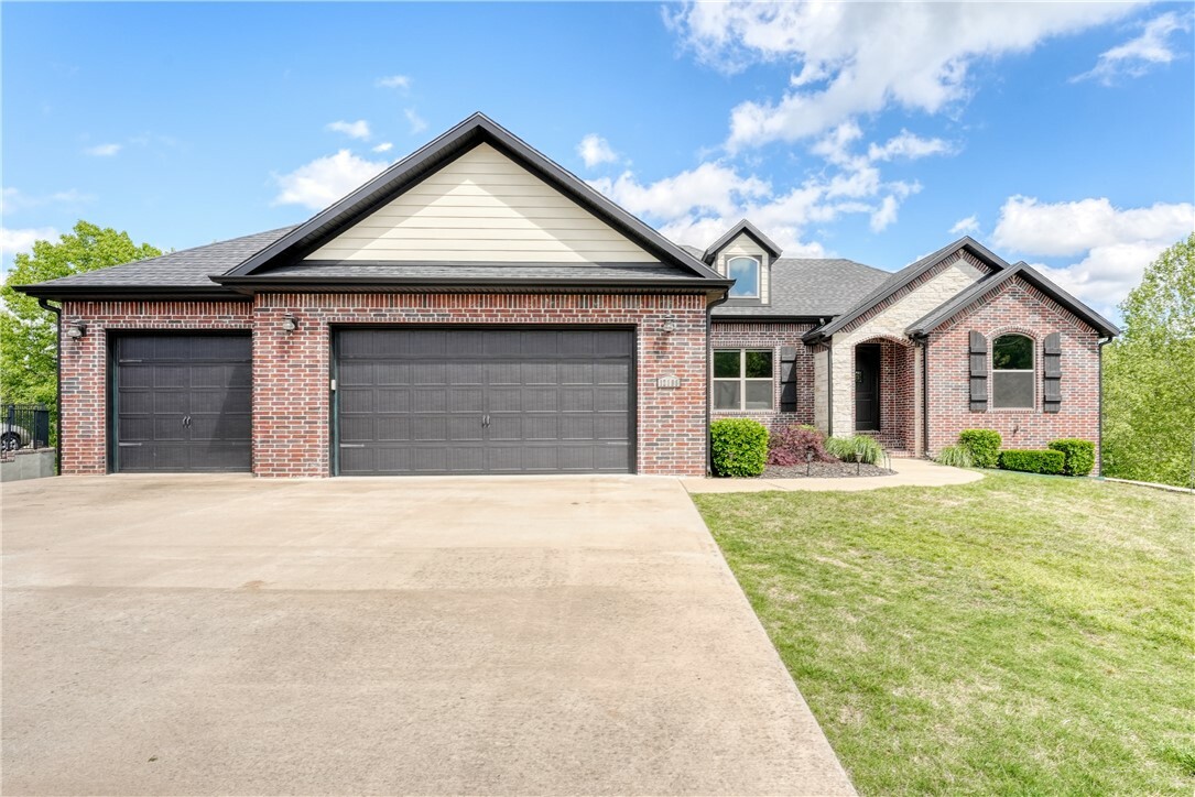 Property Photo: 12198 Lost Oak Drive AR 72712