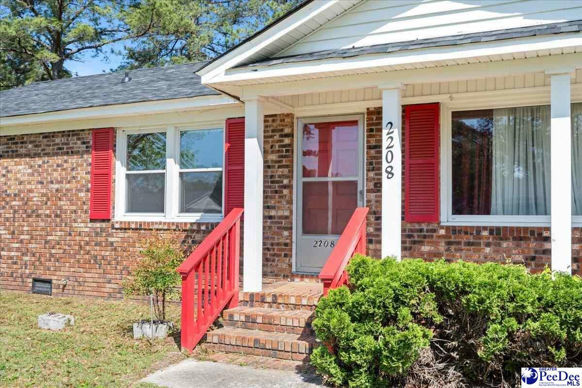 Property Photo: 2208 Clareview Drive SC 29505