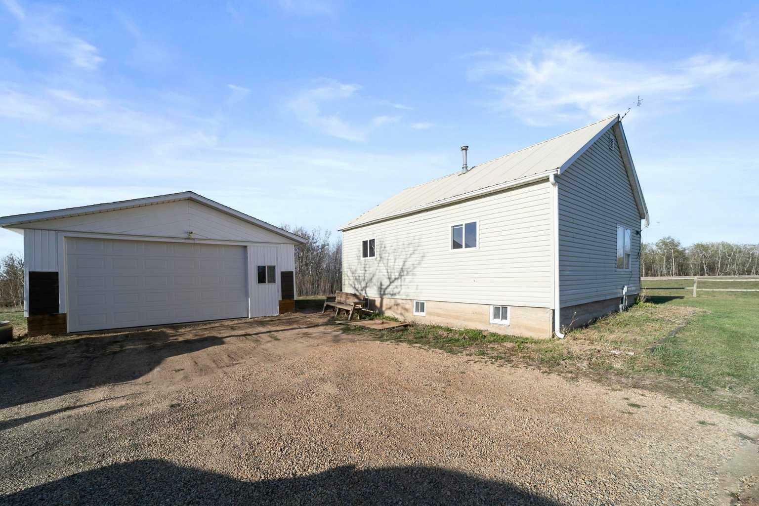 Property Photo:  39218 Highway 36  AB T0C 0X0 