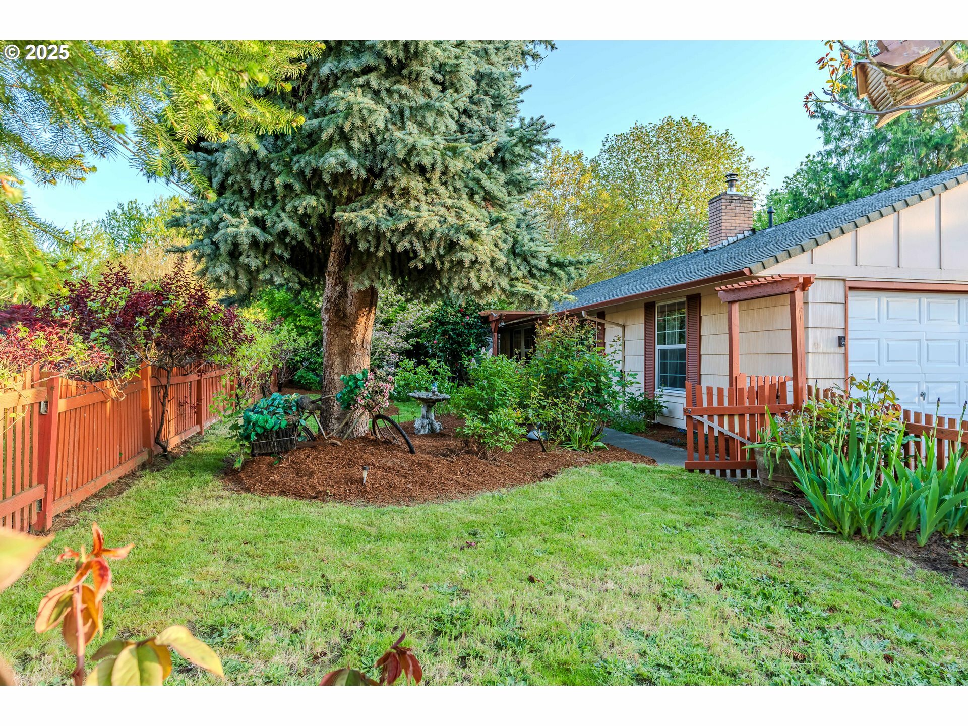 Property Photo: 21140 SE Yamhill St OR 97030