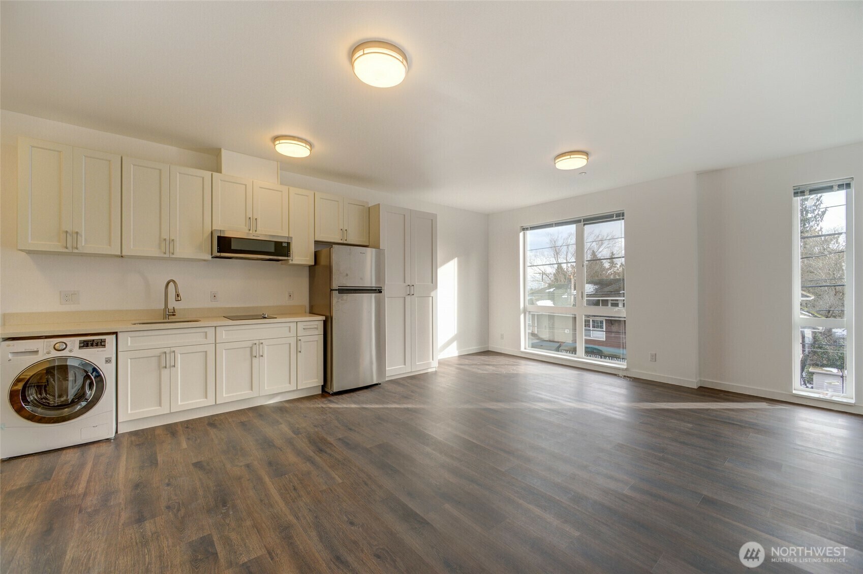 Property Photo: 2508 N 50th Street WA 98103