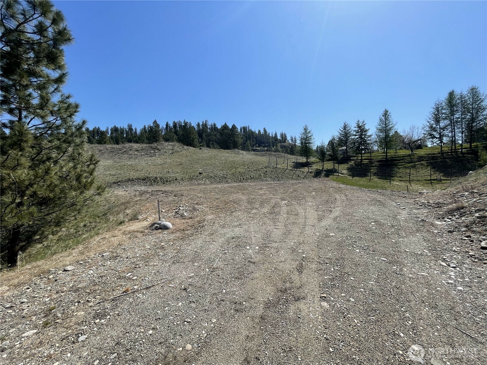 Property Photo: 8 Killdeer Court WA 99166
