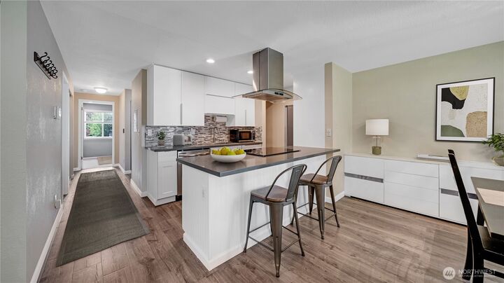 Property Photo:  25732  115th Avenue SE C203  WA 98030 