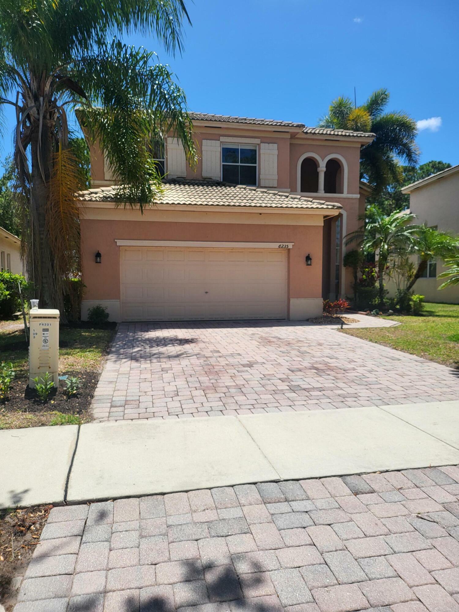 Property Photo: 6235 Arlington Way FL 34951