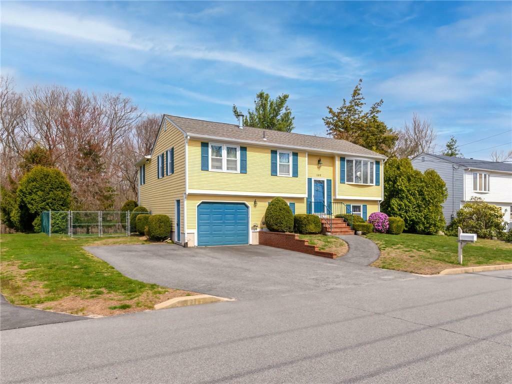 132 Elton Circle  Cranston RI 02921 photo