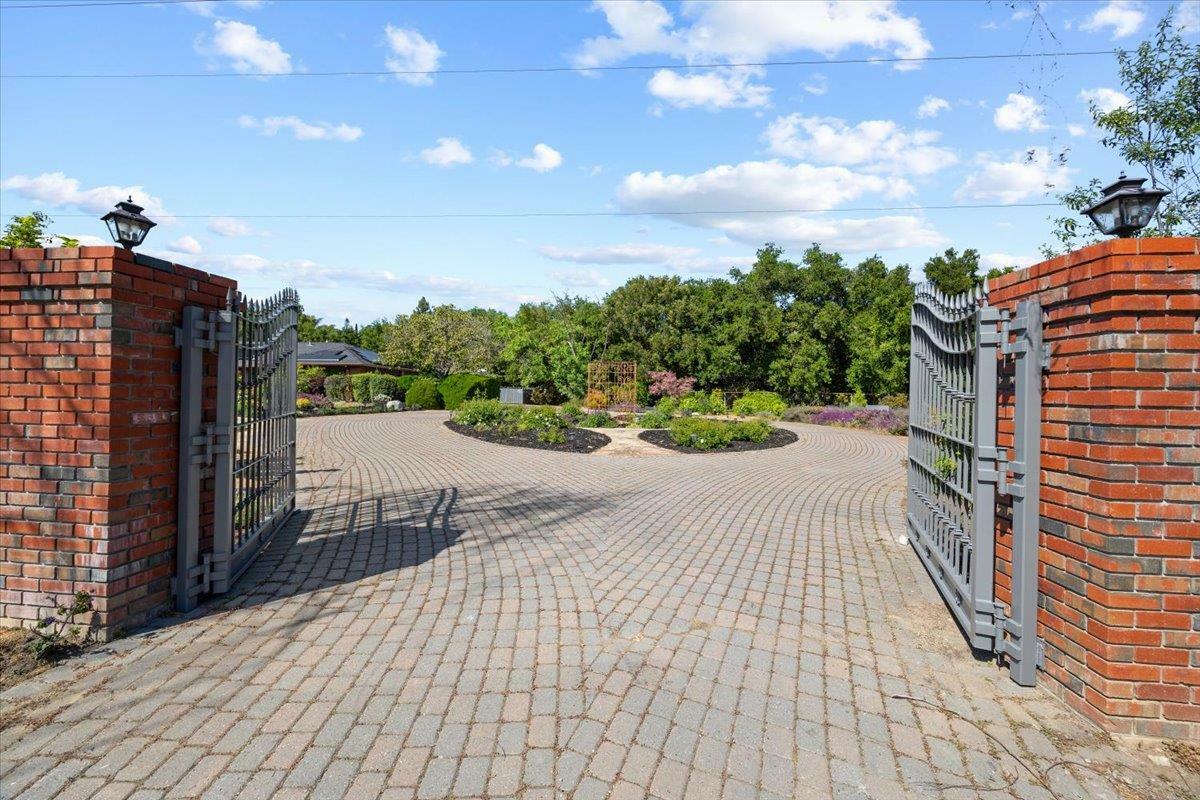 Property Photo: 20811 Norada Court CA 95070