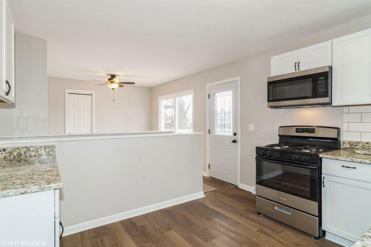 Property Photo: 1648 Johnson Street WI 53511