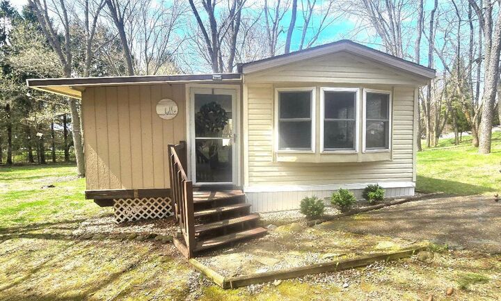 Property Photo:  543 Glendale Drive  WI 53534 