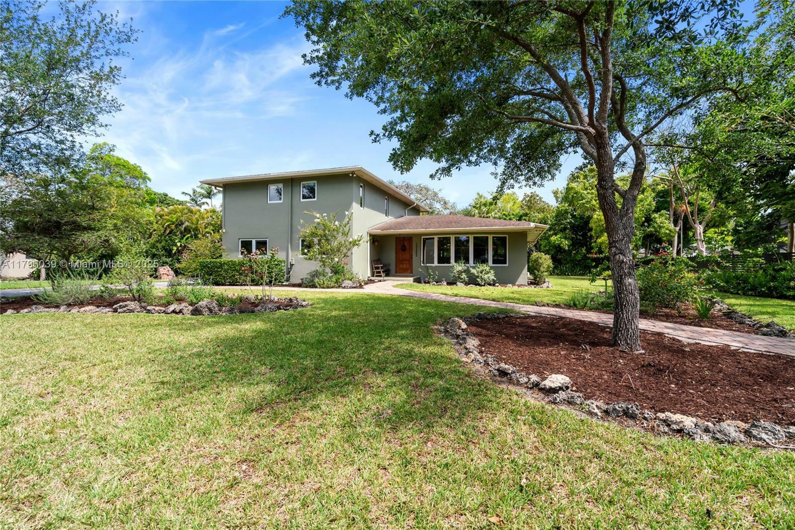 Property Photo: 10265 SW 134th St FL 33176