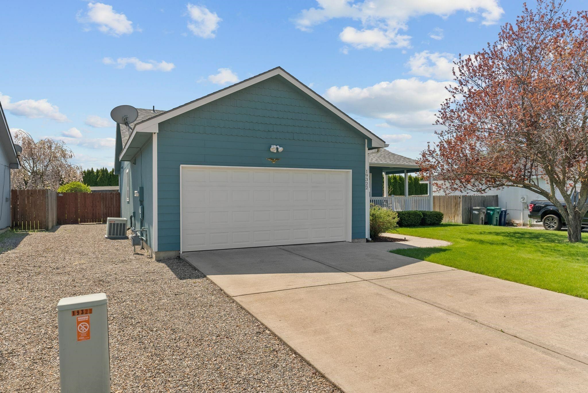 Property Photo: 19322 E Indiana Ave WA 99016