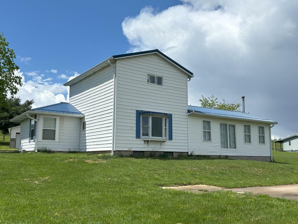Property Photo: 103 Meadow Run OH 45692