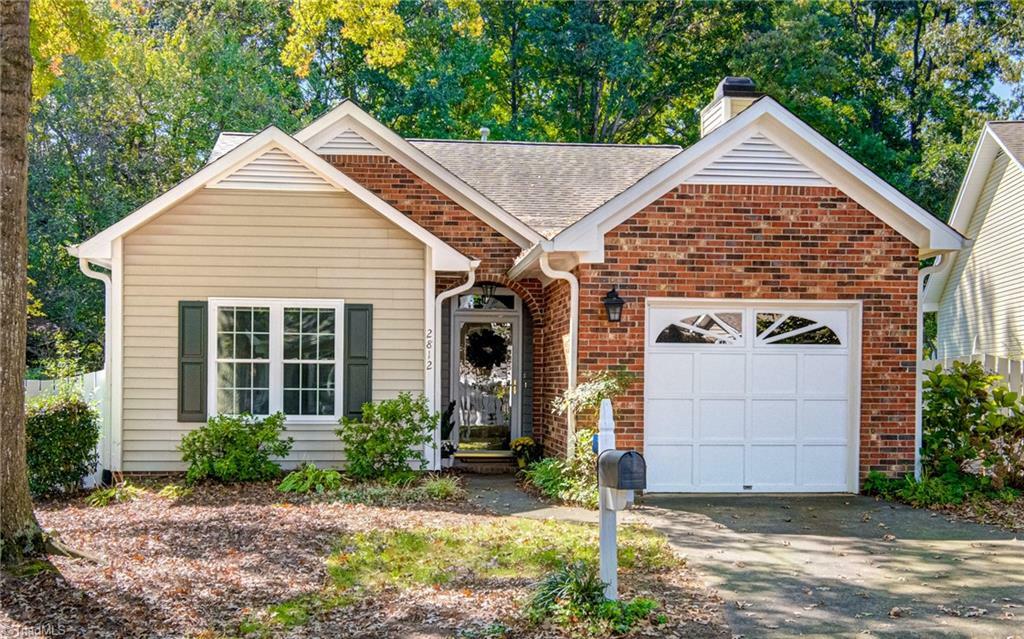 Property Photo: 2812 Wynfield Crossing Lane NC 27103