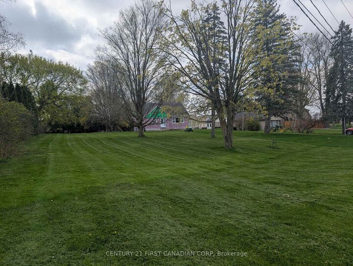 Property Photo: 211 King Edward Street ON N3L 3E3