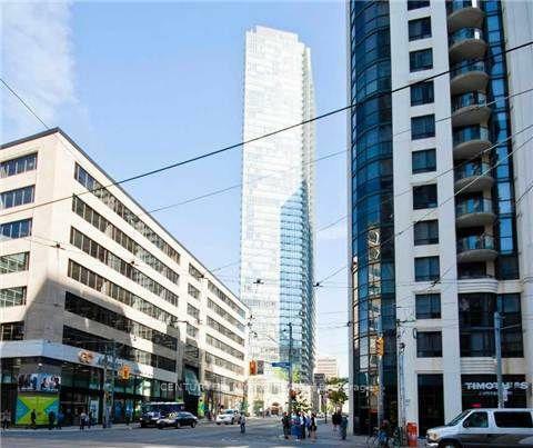 Property Photo: 832 Bay Street 4707 ON M5S 1Z6
