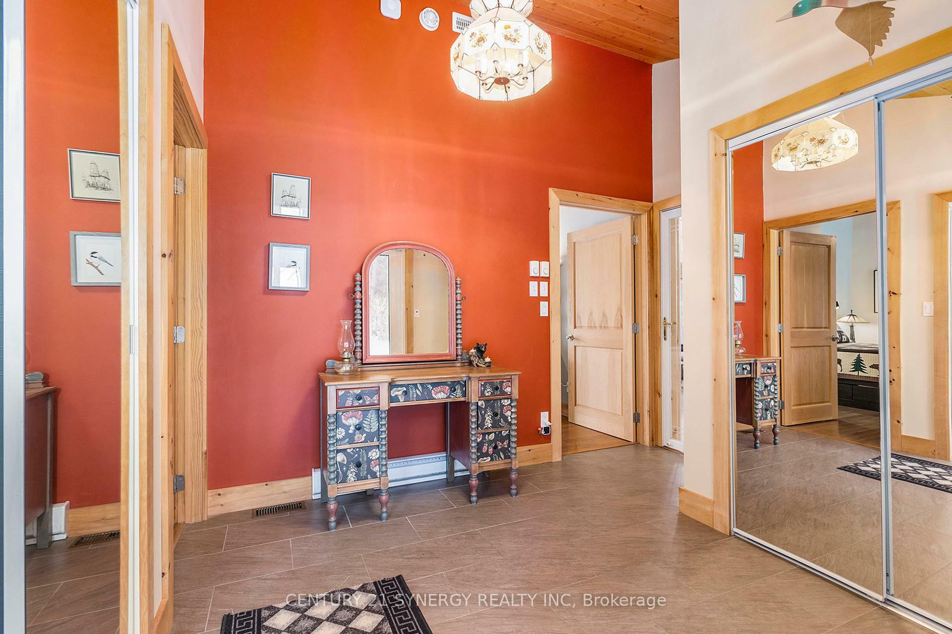 Property Photo: 631 Golden Lyn Way ON K0J 1X0