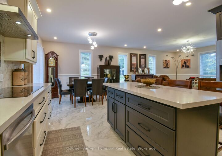 Photo de la propriété: 1-56 Florence Street W ON P1H 1V5