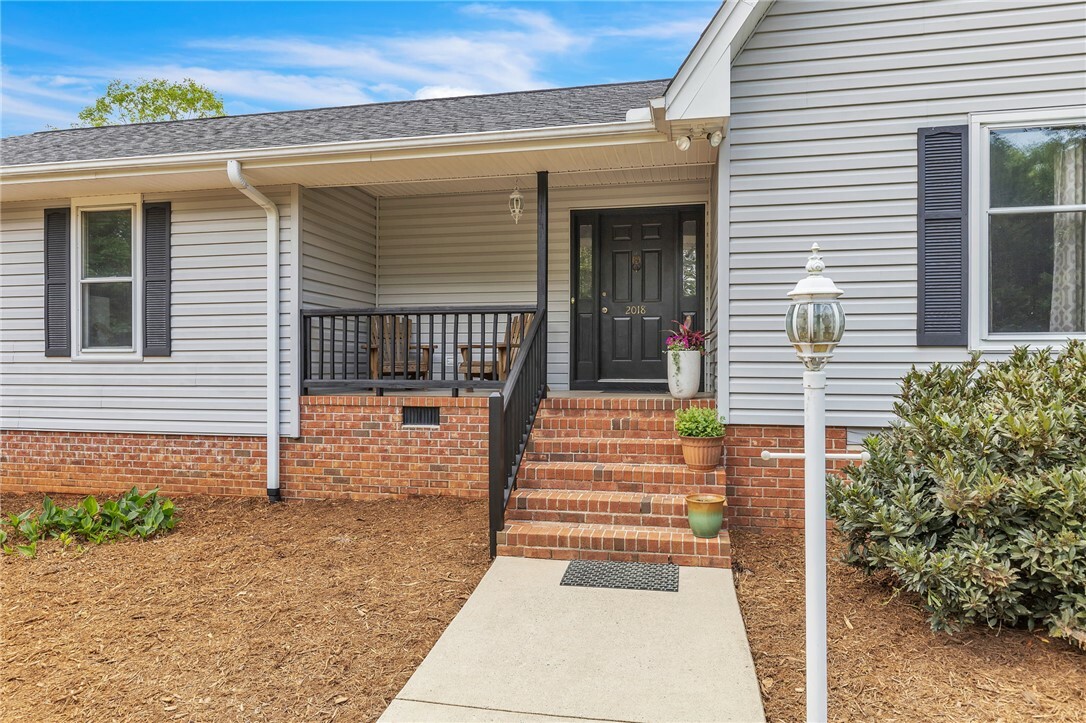 Property Photo: 2018 Concord Road SC 29621