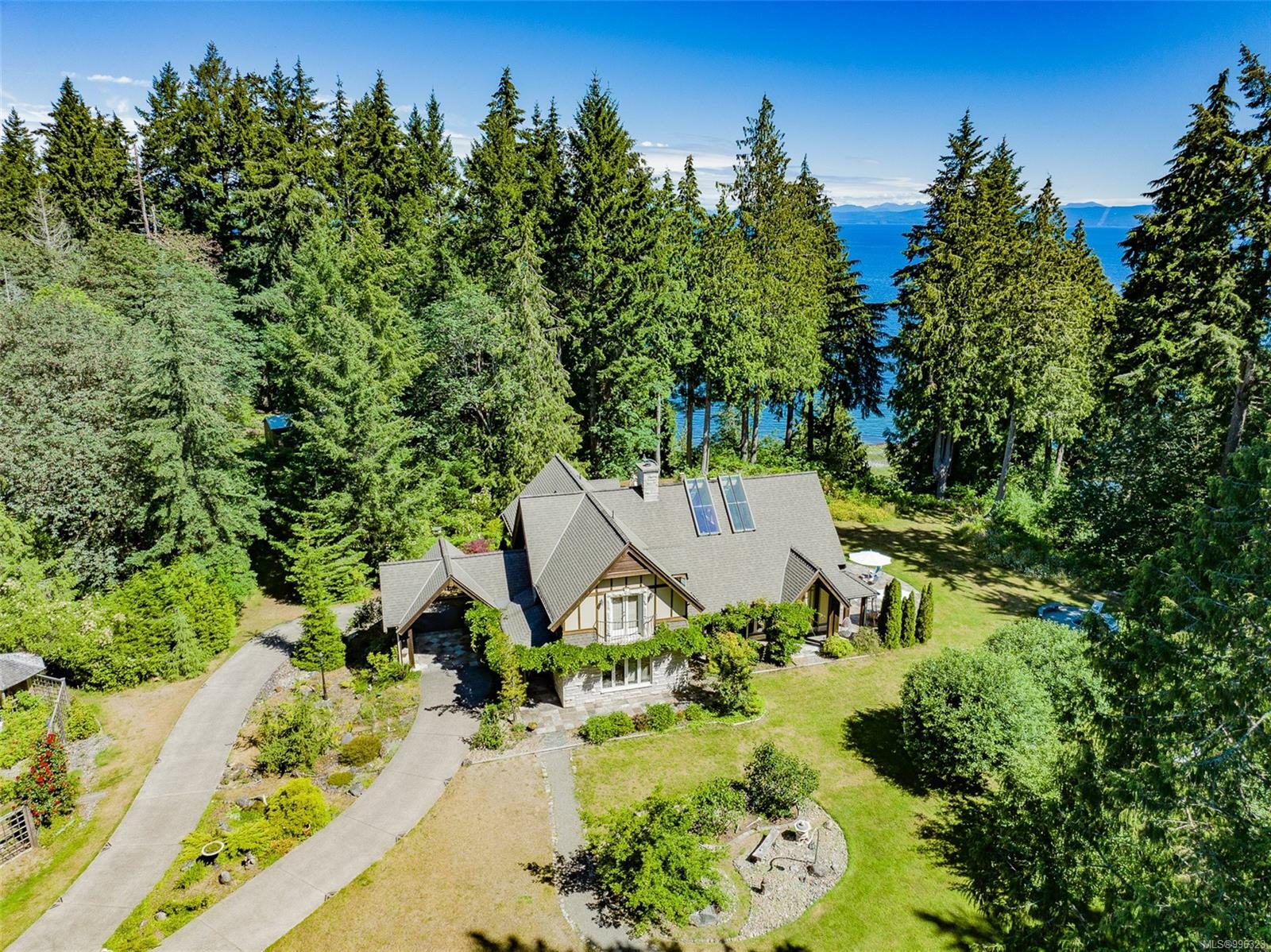 Property Photo: 2035 Widgeon Rd BC V9K 1Y8