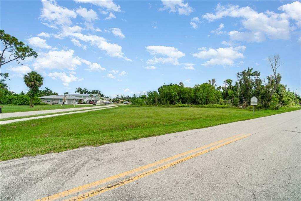 Property Photo:  5414 Avenue E  FL 33922 