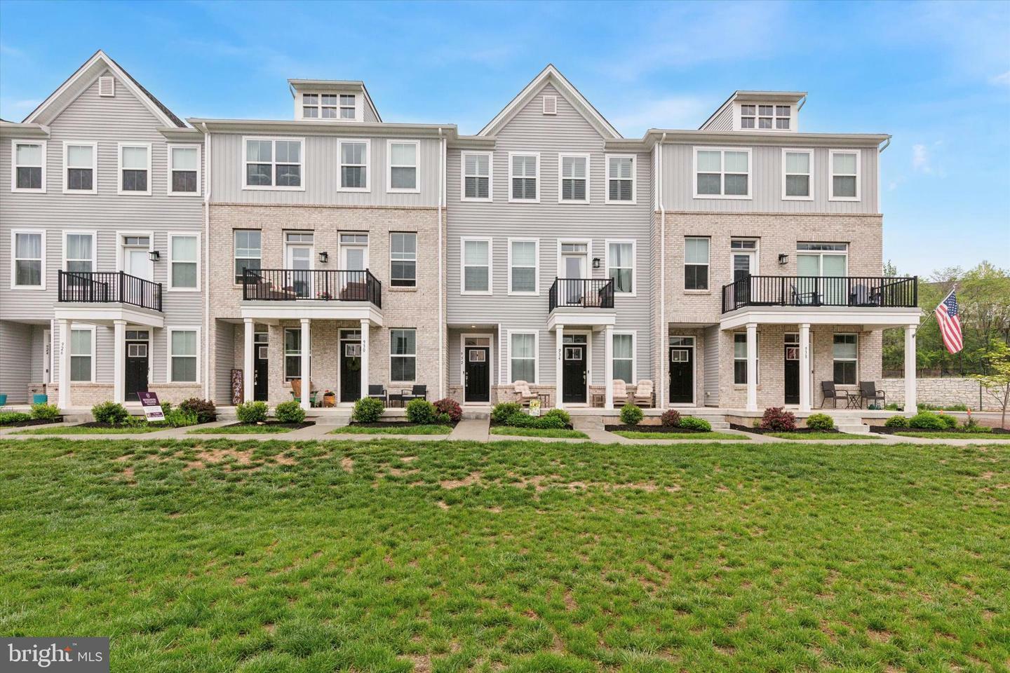 932 Anvil Court  Phoenixville PA 19460 photo