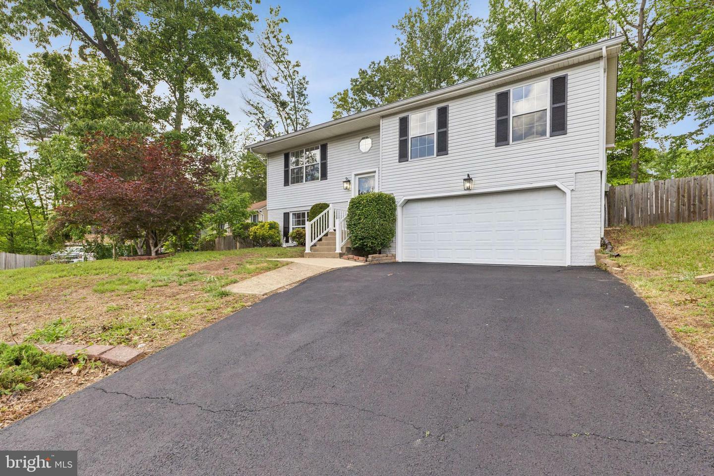 Property Photo: 9 Willingham Court VA 22554