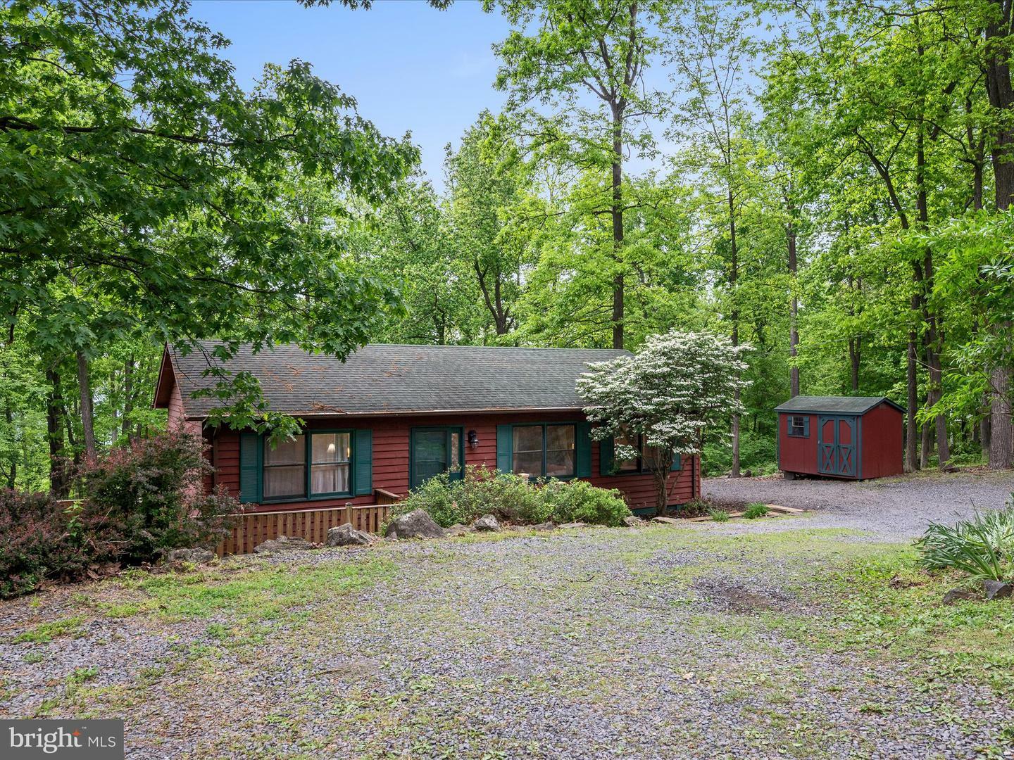 Property Photo: 649 Ulysses Way VA 22642