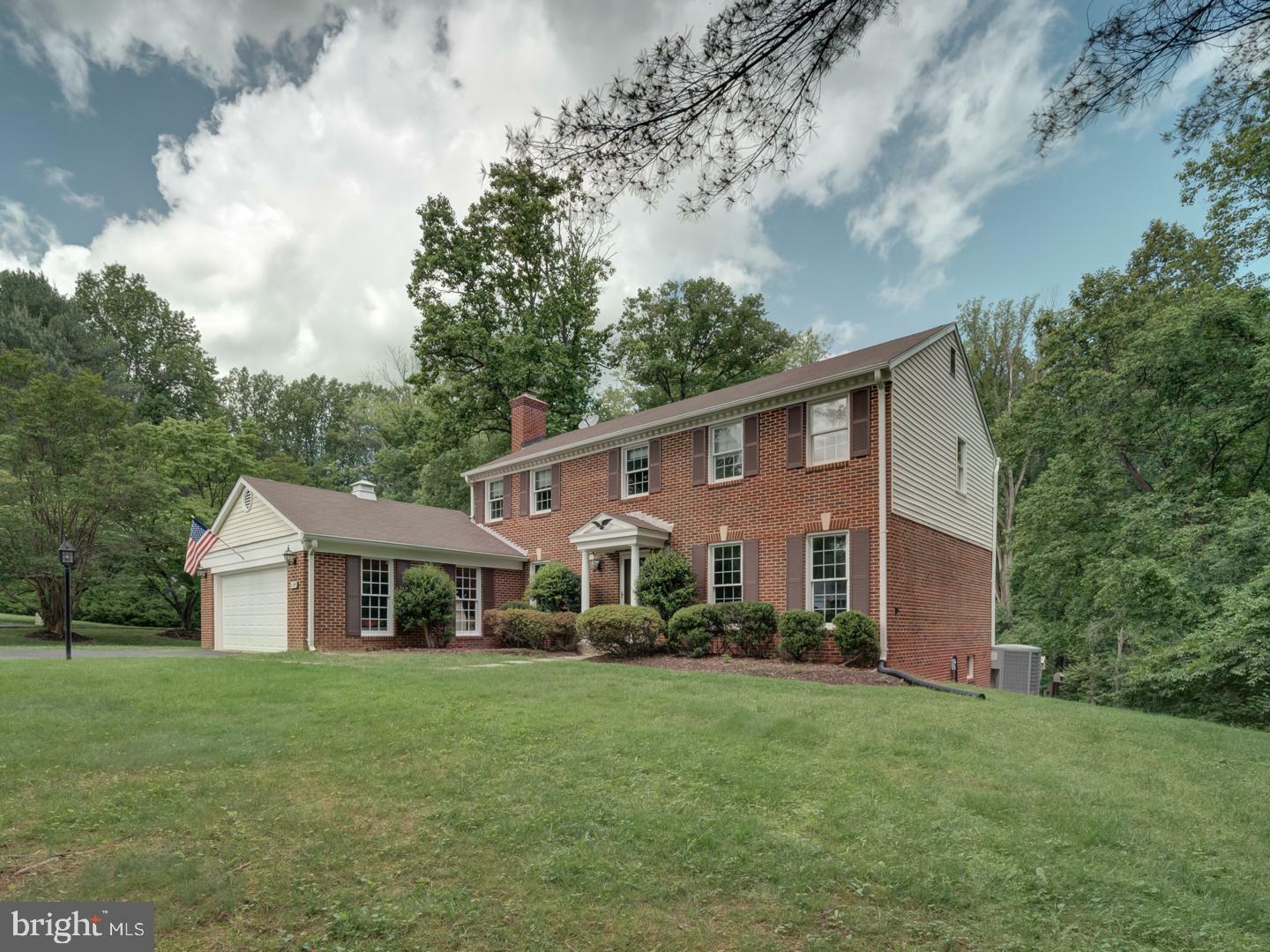 Property Photo: 1203 Forestville Drive VA 22066