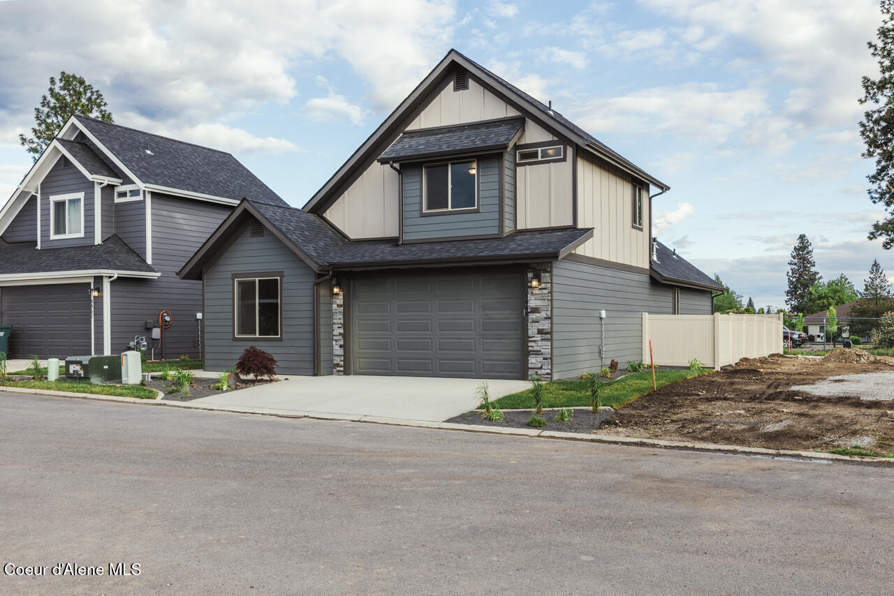 8444 N Snowflake Ln  Hayden ID 83835 photo
