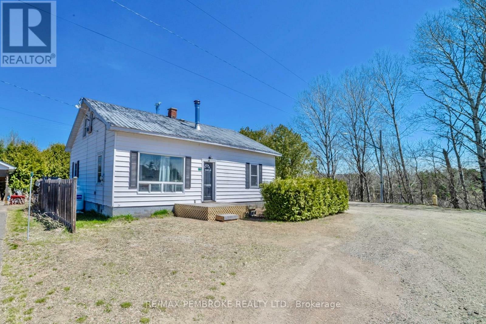 Photo de la propriété: 21 Philip Street ON K0J 1B0
