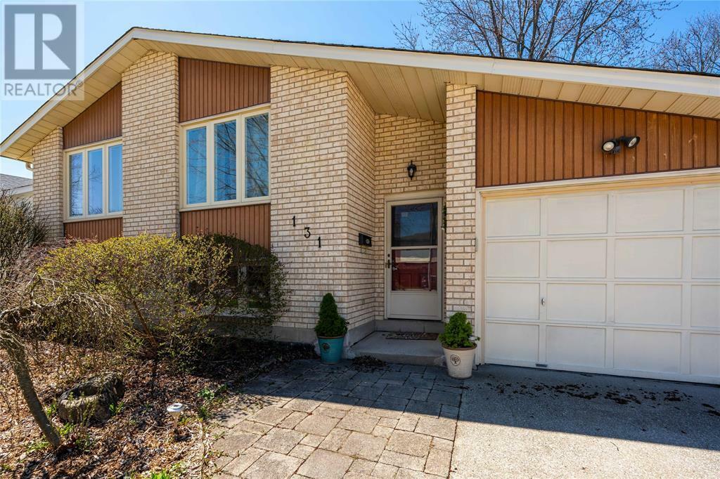 Photo de la propriété: 131 Finch Drive ON N7S 5G9