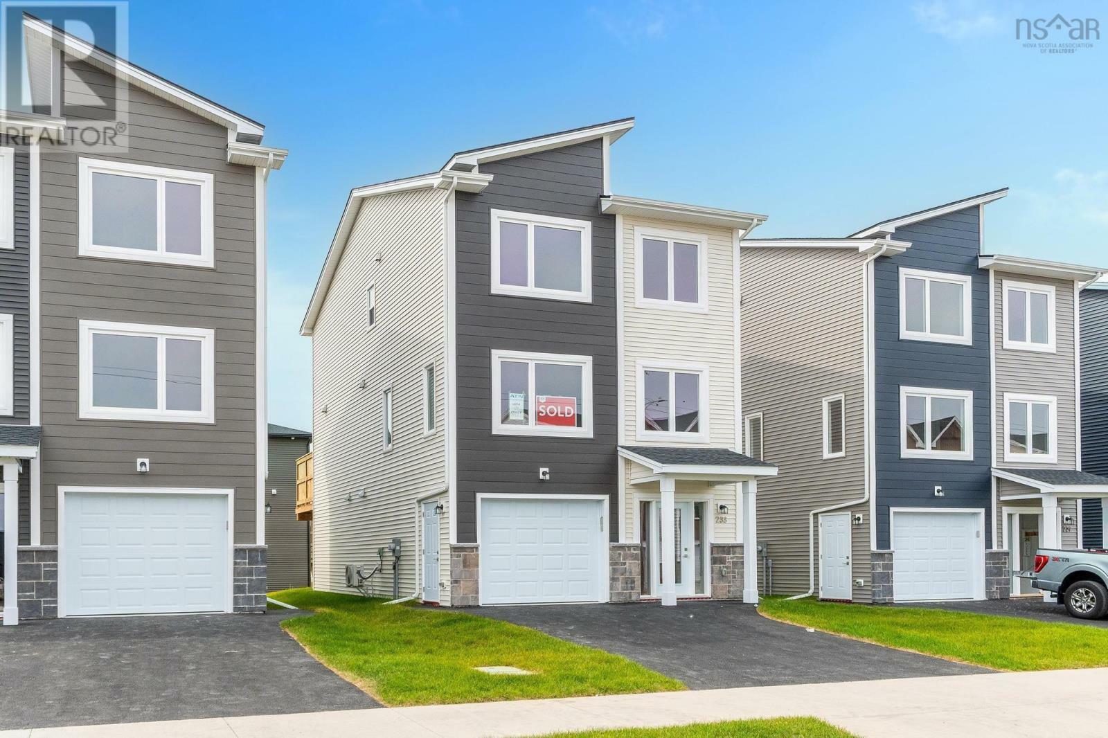 Property Photo: Zeppelin Crescent 3049 NS B3T 0B0