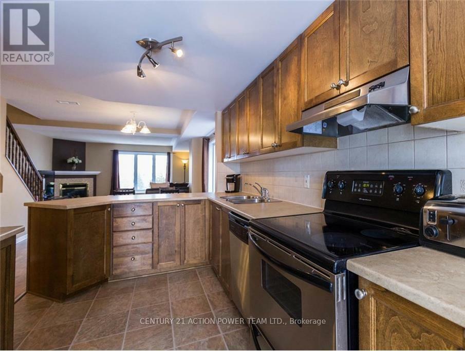 Property Photo: 2322 Bois Vert Place 41 ON K4A 4T8