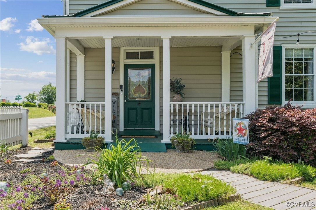 Property Photo: 11920 New Kent Highway VA 23124