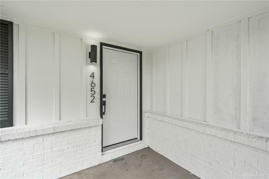 Property Photo:  4652 Little Richmond Road  OH 45417 