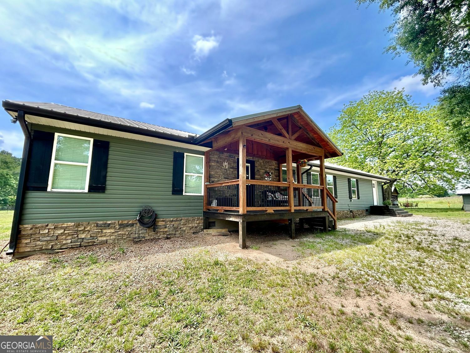 Property Photo: 1845 Old Stagecoach Road GA 30521
