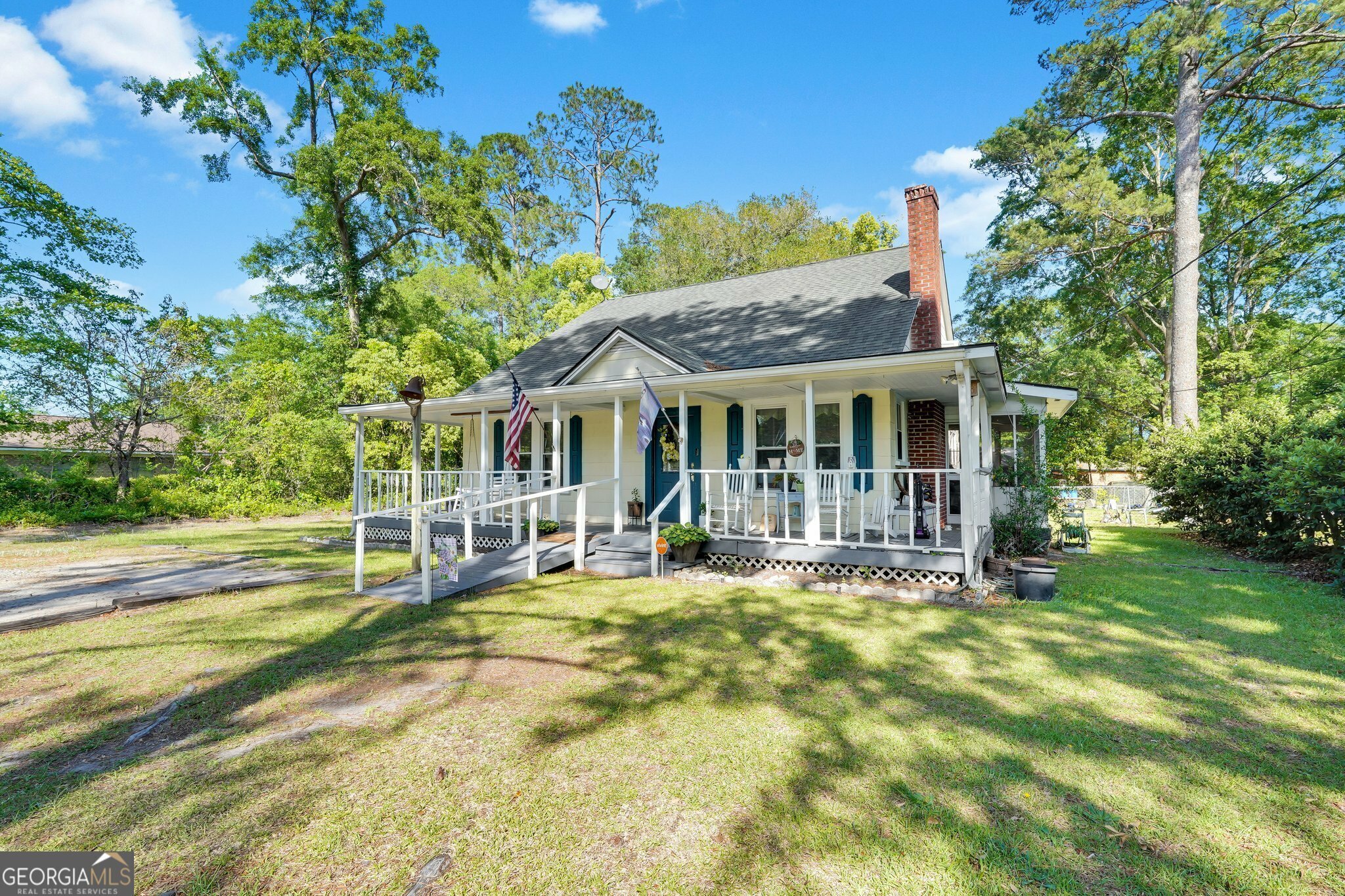 Property Photo: 614 S Main Street GA 31313