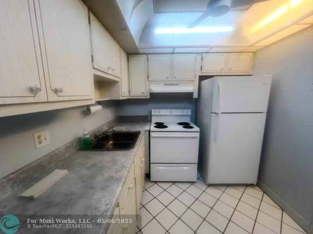 Property Photo: 3081 NW 47th Ter 312 FL 33313