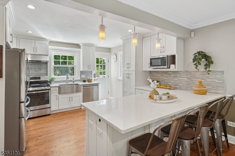 Property Photo: 421 Grove St NJ 07043