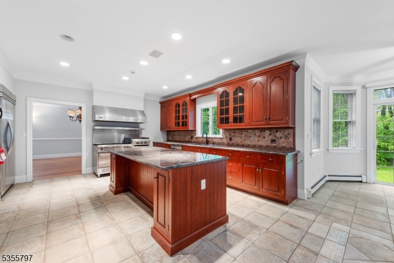 Property Photo: 47 Stonehedge Dr NJ 07460