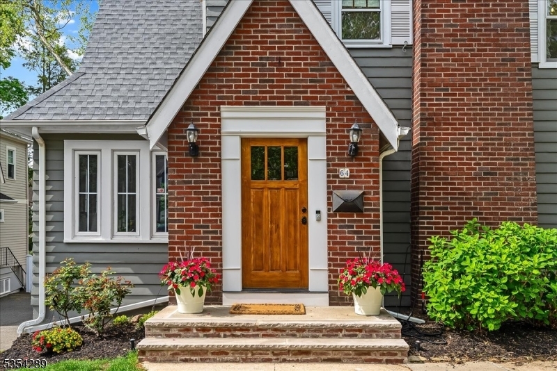 Property Photo:  64 Southern Slope Dr  NJ 07041 