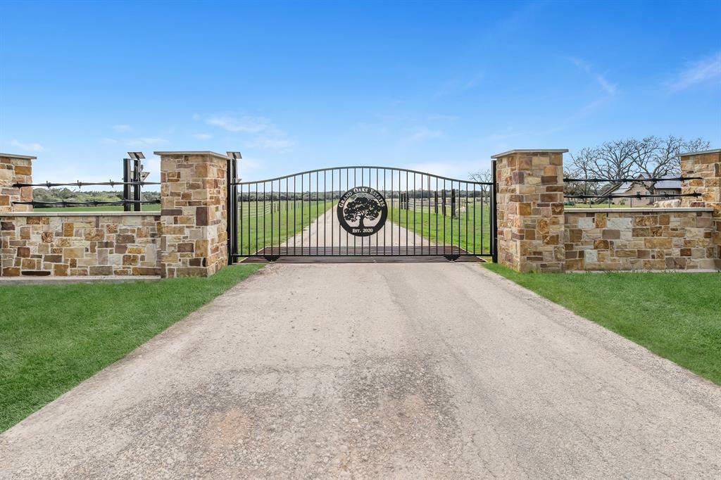 Property Photo: 2016 E Grand Oaks Drive TX 78935