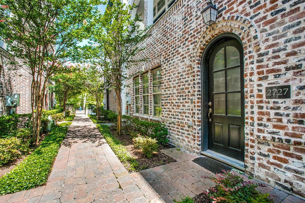 Property Photo: 2727 Cohn Street TX 77007