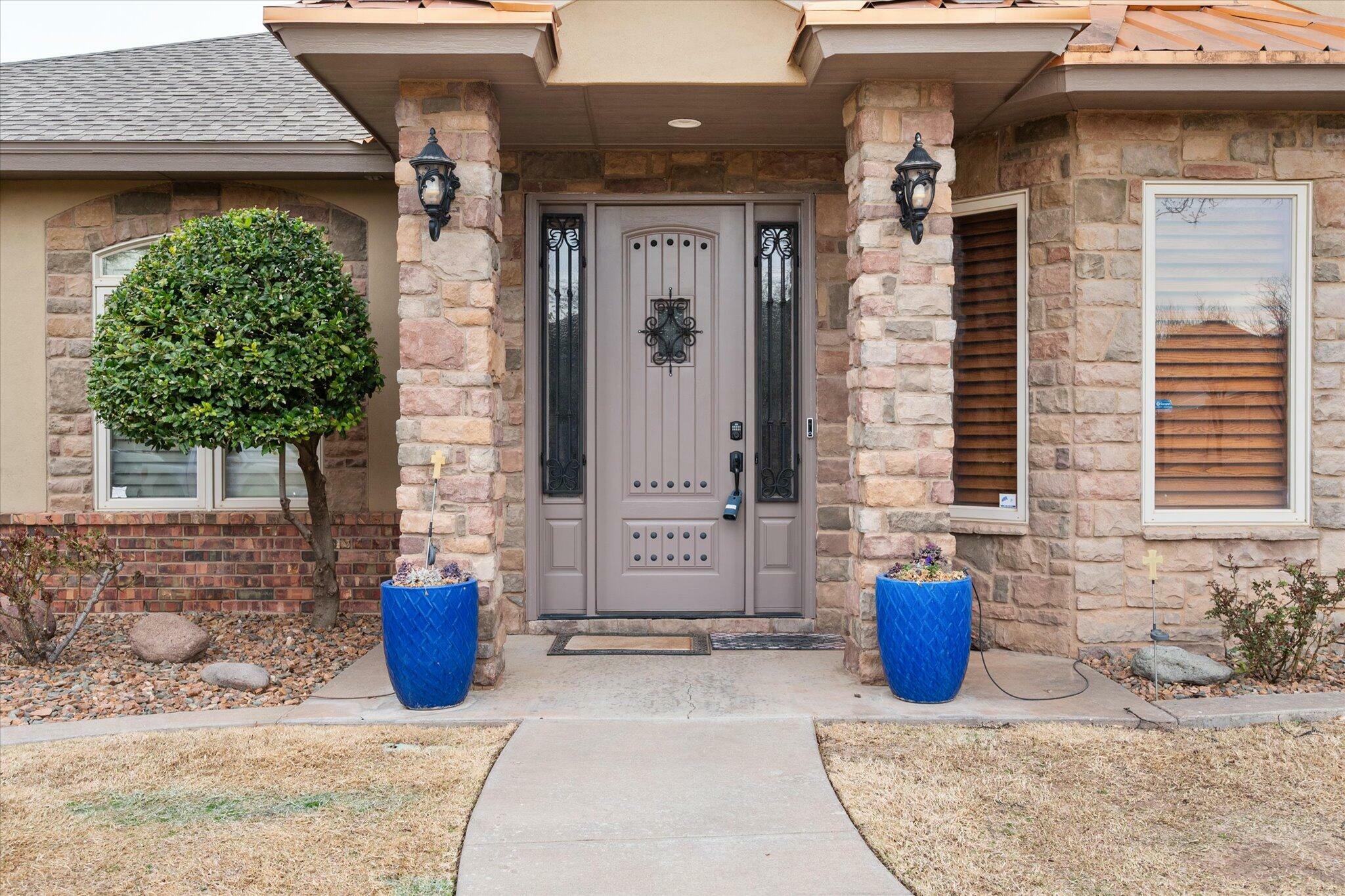 Property Photo: 10003 Savannah Avenue TX 79424
