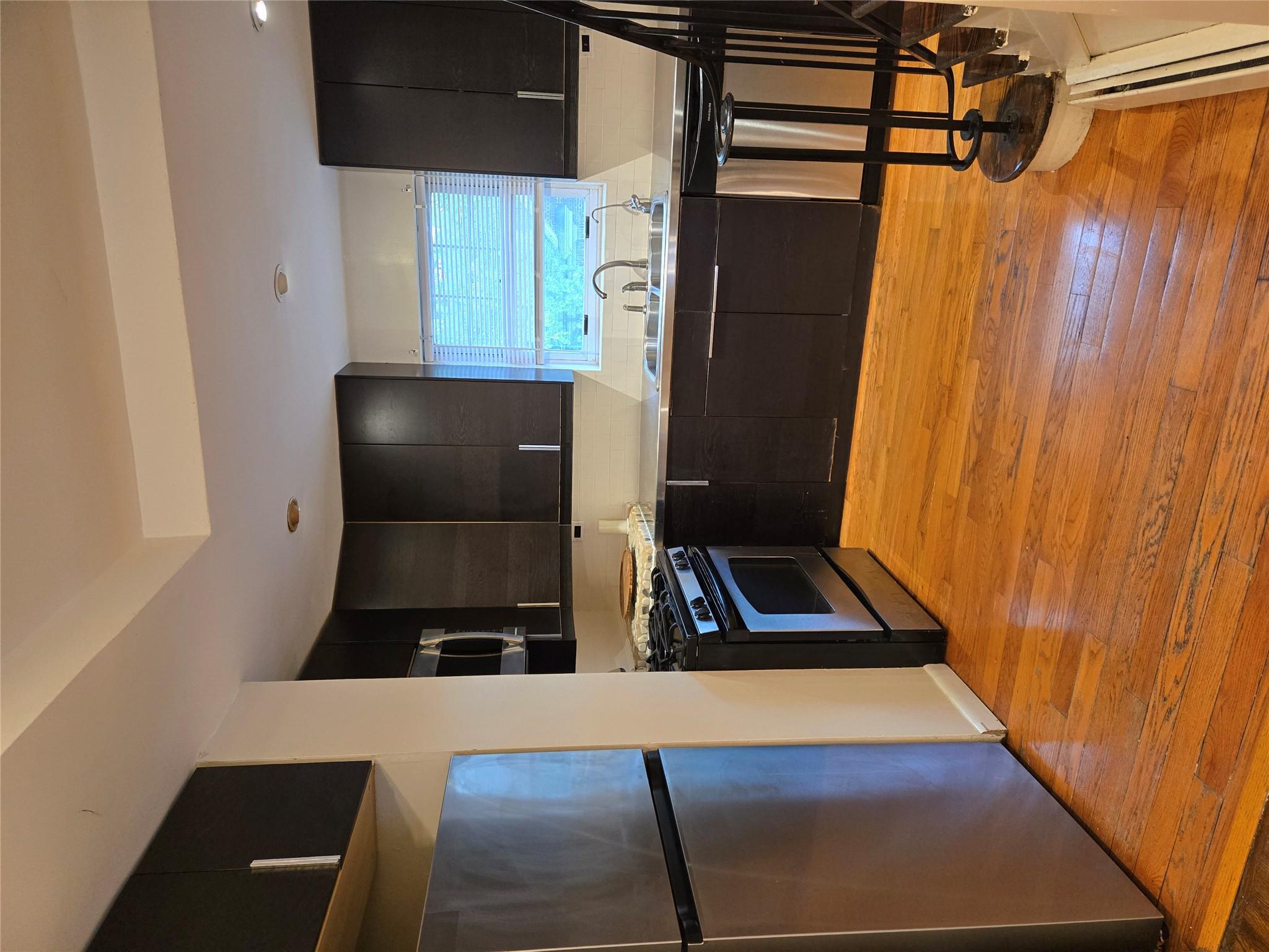 323 Centre Avenue B  New Rochelle NY 10805 photo