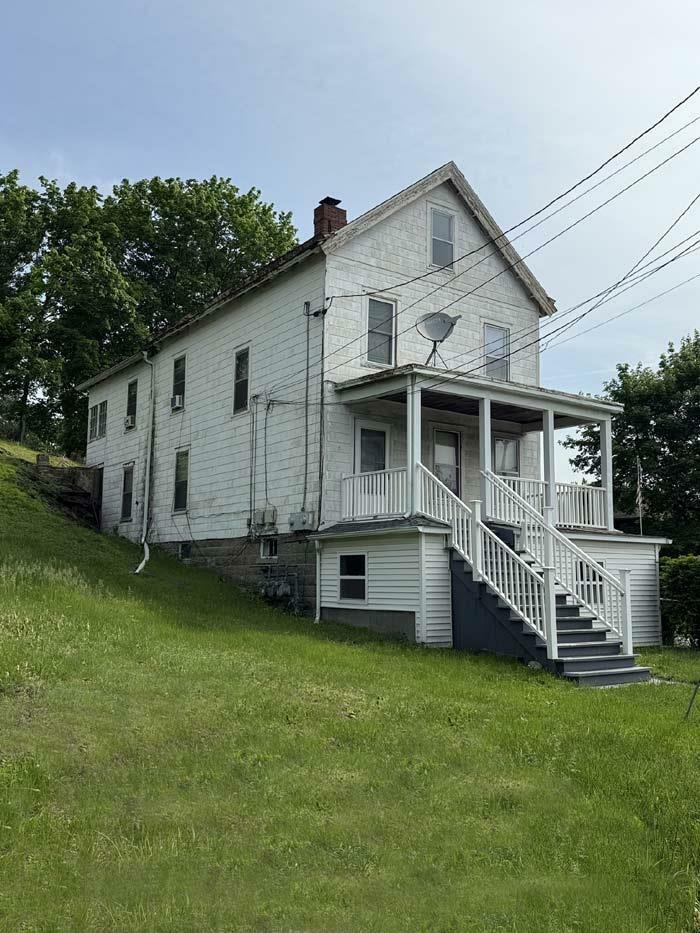 Property Photo: 13 Springside Avenue NY 12603
