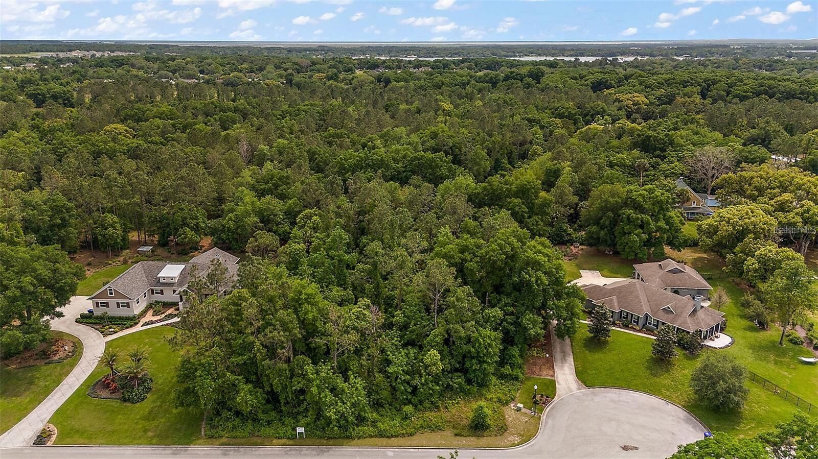 Property Photo:  7077 Norne Lane  FL 32757 